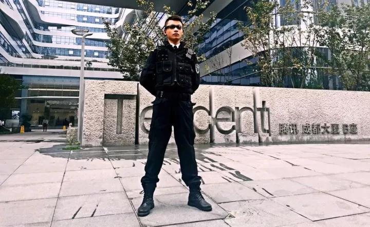 5a0cff58c0e80.jpg 4.jpg