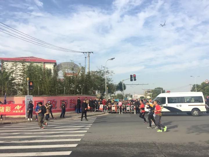 5a1fbd591ac7c.jpg 6.jpg