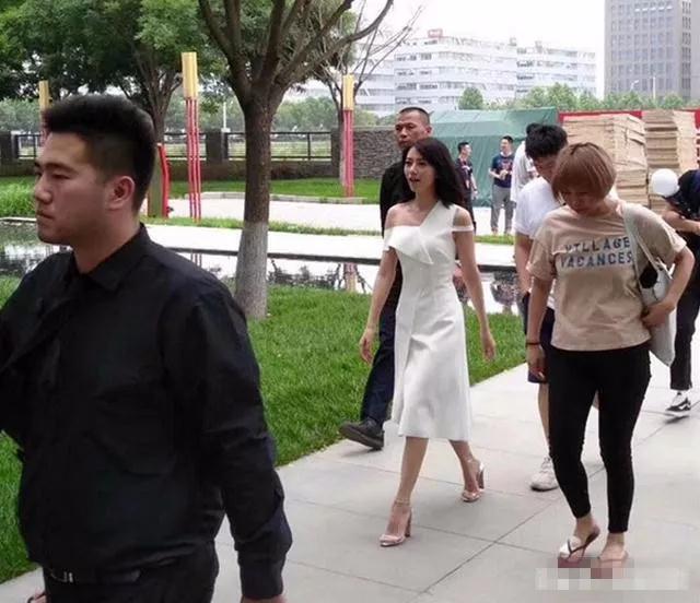 5b31f7fa751ee.jpg 4.jpg