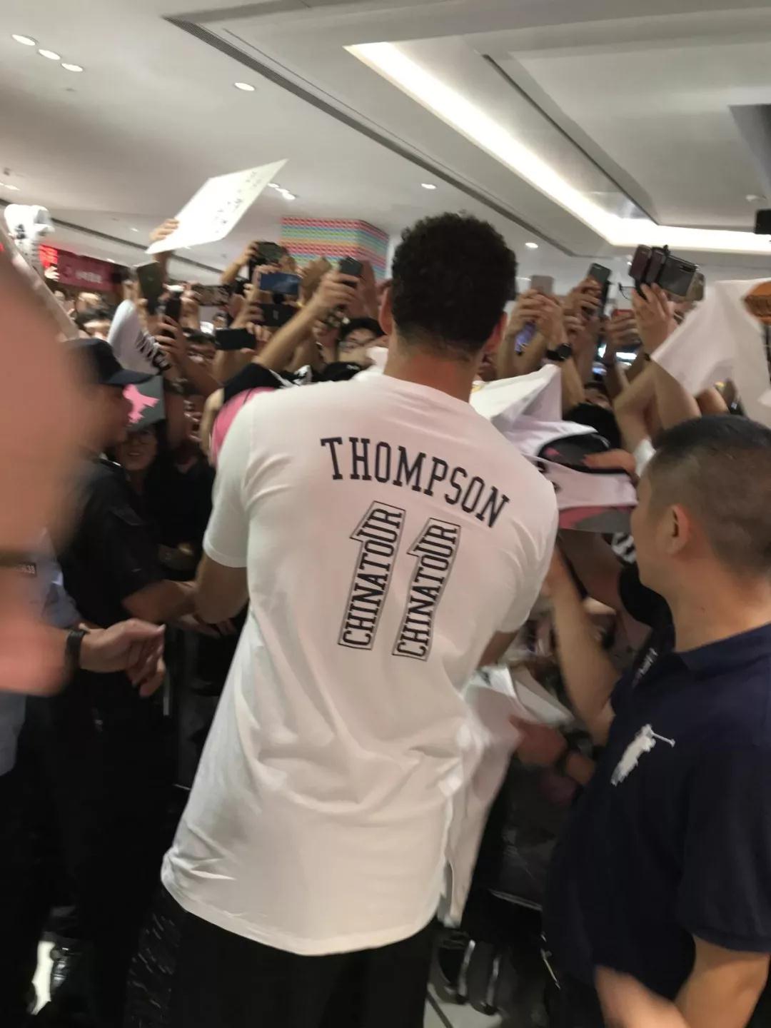 5b4c0c4d8a564.jpg 10.jpg