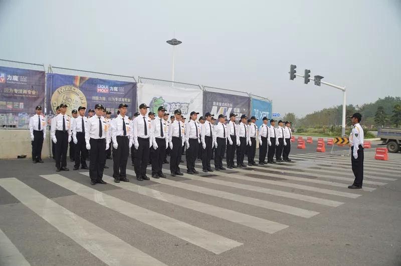 5ba0ba19105fe.jpg 3.jpg